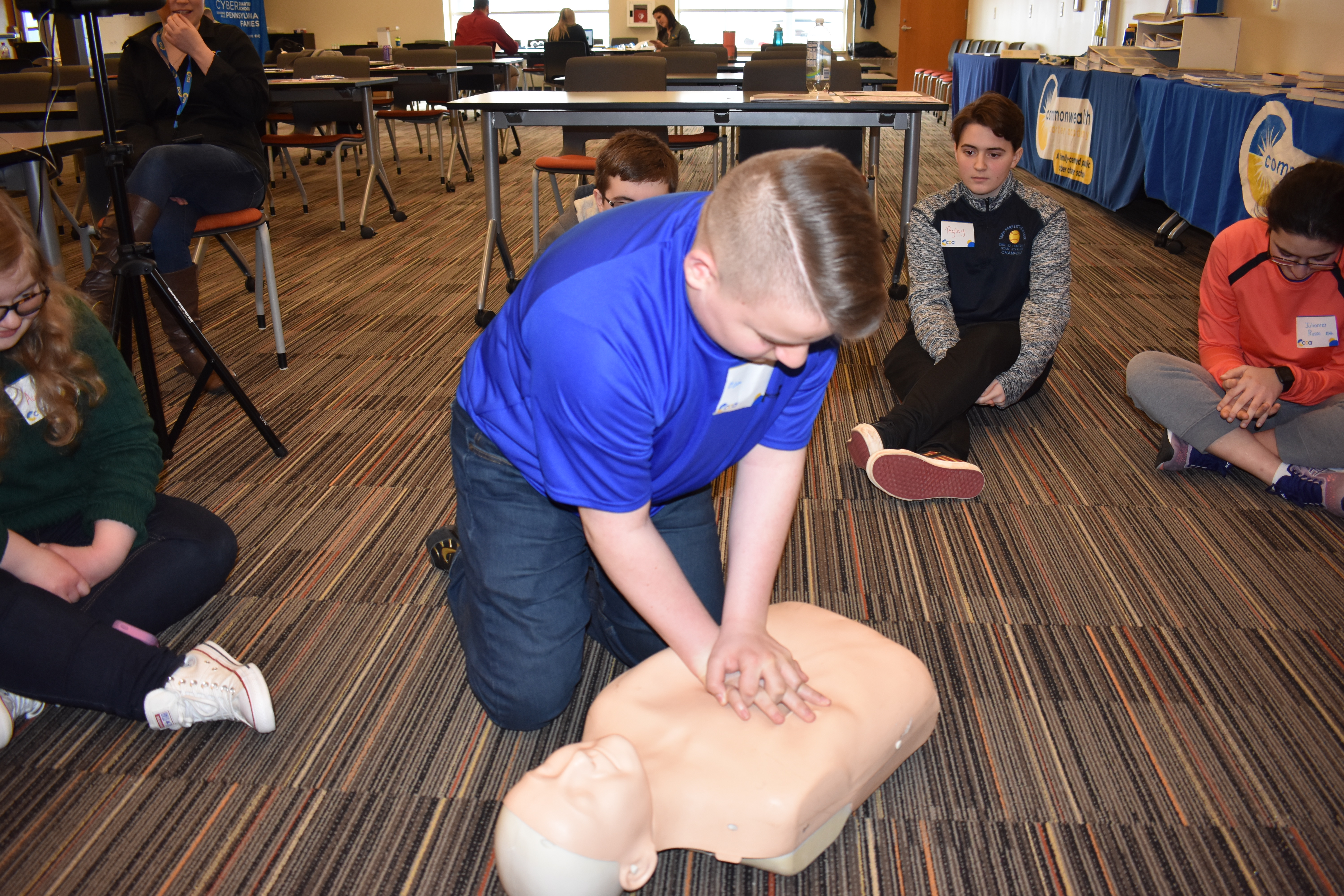 students learning cpr